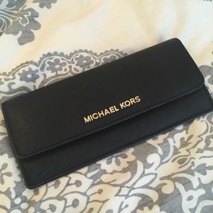 Black brushed leather Michael Kors wallet